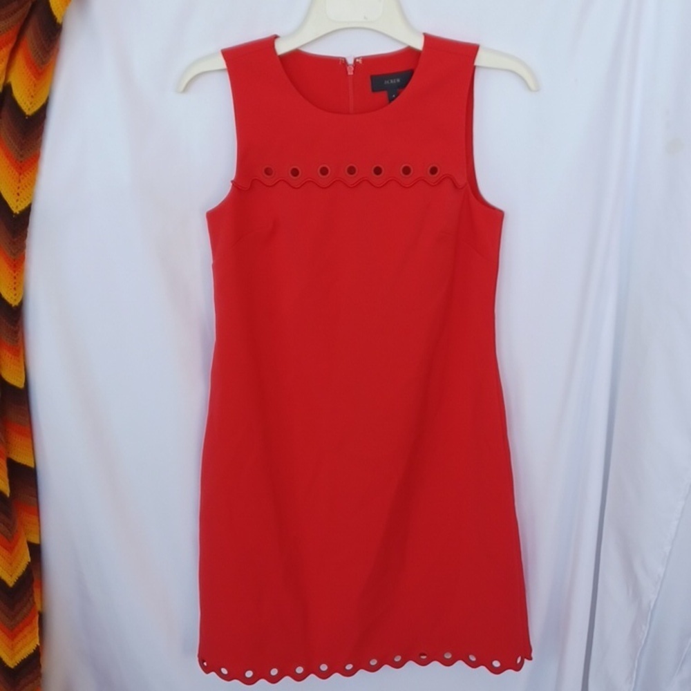 J. Crew scalloped shift dress Red, Sz 4, Grommets, 17" PTP, 35"L